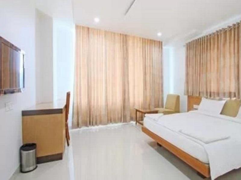 Fabhotel Syberitic Suites Gachibowli - Fully Vaccinated Staff Kondapur (Telangana) Exterior foto